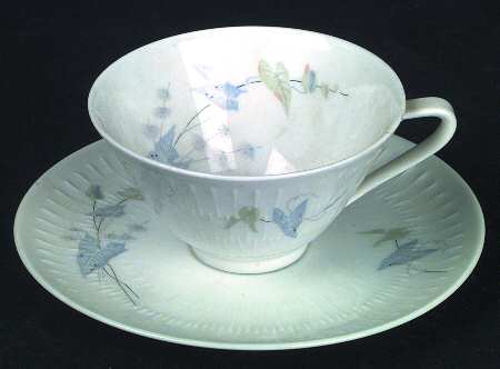 HUT29 Footed Cup & Saucer Set