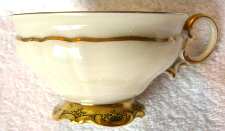 9929 Footed Cup