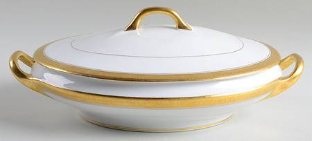 HUT307 Oval Covered Vegetable