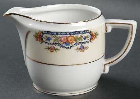 HUT349 Creamer