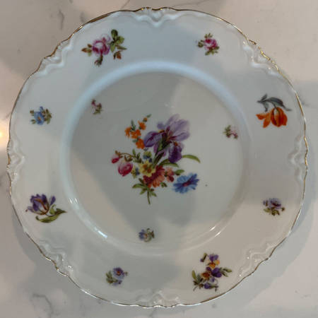 HUT357 Salad Plate