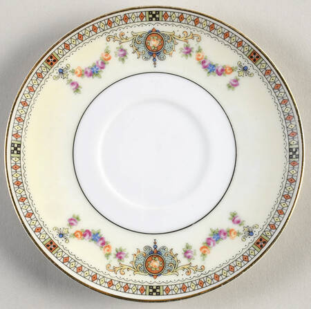 HUT4 Saucer