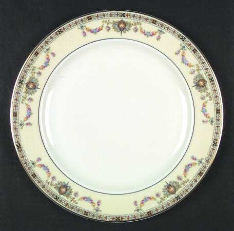 HUT4 Dinner Plate
