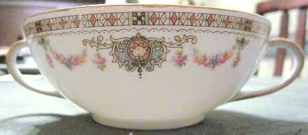 HUT443 Flat Cream Soup Bowl