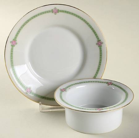 HUT455 Ramekin & Saucer Set