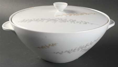 8895 (No Trim) Round Covered Vegetable
