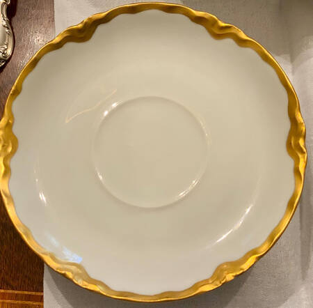 HUT540 Saucer
