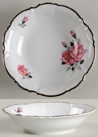 HUT55 Fruit/Dessert (Sauce) Bowl by Hutschenreuther