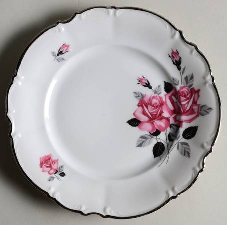 HUT55 Salad Plate