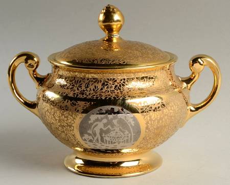 HUT558 Sugar Bowl & Lid