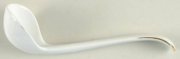 HUT574 Gravy Ladle Solid Piece