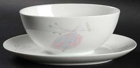 HUT59 Gravy Boat with Attached Underplate