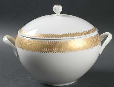Sinfonie Round Covered Vegetable