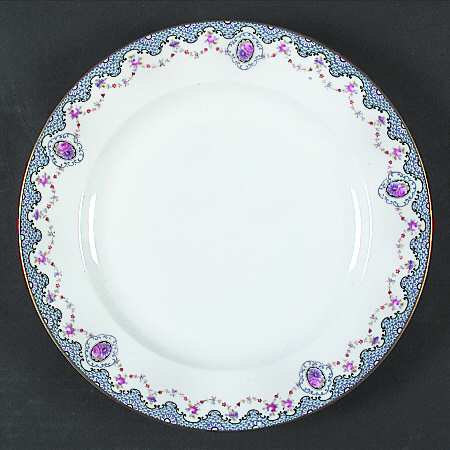 HUT96 Dinner Plate
