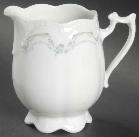 Iris Creamer