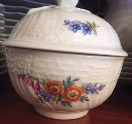 Konigstein Sugar Bowl & Lid