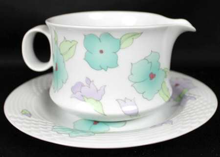 Lahore Gravy Boat & Underplate