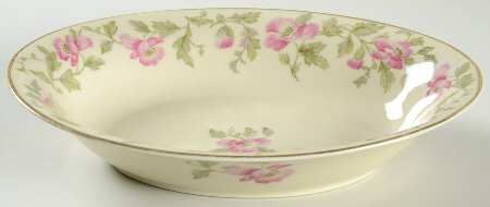 The Linwood 8" Oval Vegetable Bowl