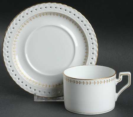 Marie Claire Flat Cup & Saucer Set