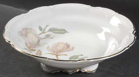 Magnolia (7948, Sylvia, White) 10" Round Vegetable Bowl