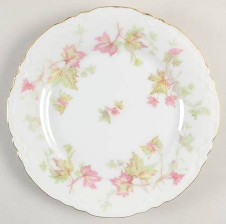 Maple Leaf (Scalloped) Bread & Butter Plate