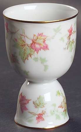 Maple Leaf (Scalloped) Double Egg Cup