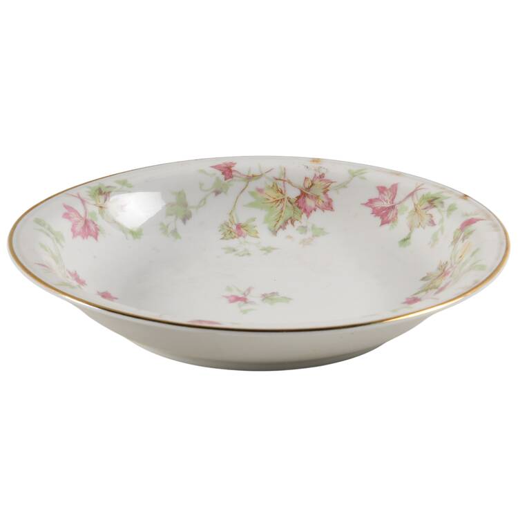 Maple Leaf (Smooth) Coupe Soup Bowl