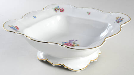 Mayfair (White, 7619) 9" Square Vegetable Bowl