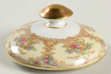 The Meadowbrook Lid for Sugar Bowl