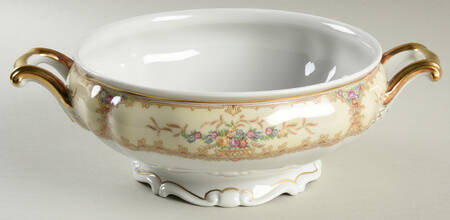 The Meadowbrook Round Vegetable No Lid