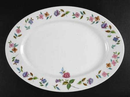 Montage 15" Oval Serving Platter