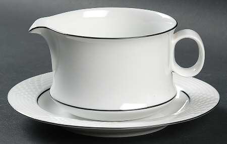 Nera Gravy Boat & Underplate