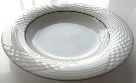 Nera Large Rim Soup Bowl