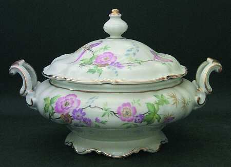 The Phoenix Round Covered Vegetable
