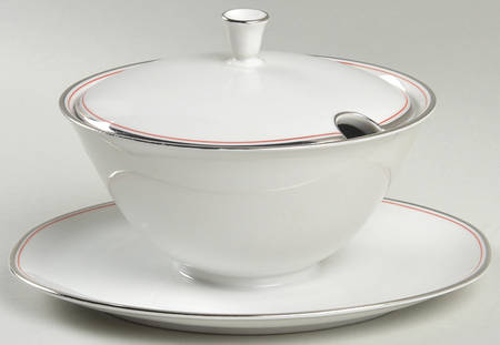 Princess Platinum Round Gravy Boat with Attached Underplate & Lid