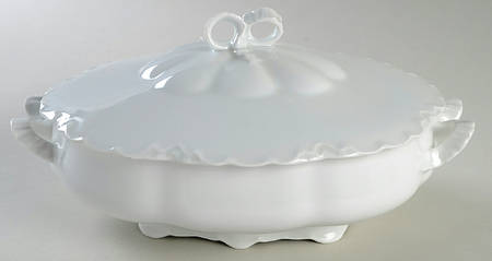 Racine (All White) Oval Covered Vegetable