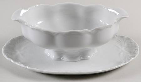 Racine (All White) Gravy Boat with Attached Underplate