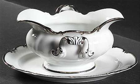 Revere (White) Gravy Boat with Attached Underplate