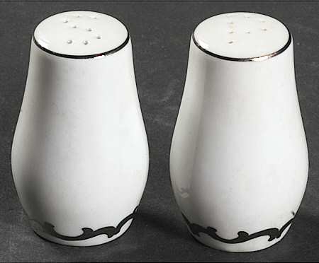 Salt & Pepper Set