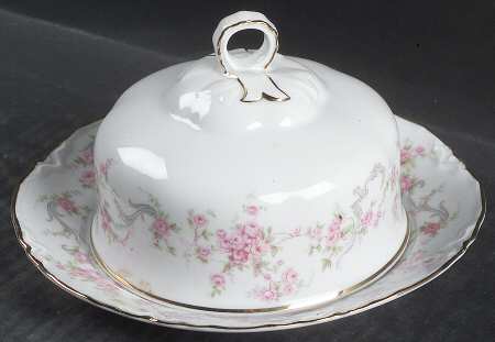 Richelieu Round Covered Butter