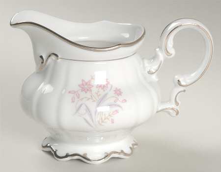The Rondo Creamer