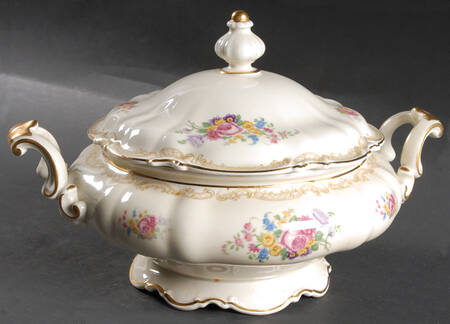 The Stafford Round Covered Vegetable