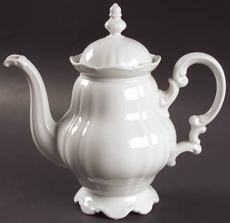 Sylvia (All White, No Trim) Small Coffee Pot & Lid