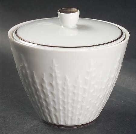 Tiara Sugar Bowl & Lid