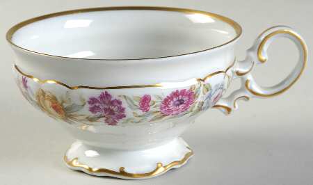 The Tilbury Footed Cup