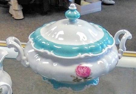 Tivoli Round Covered Vegetable