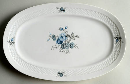 Evensong 12" Oval Serving Platter
