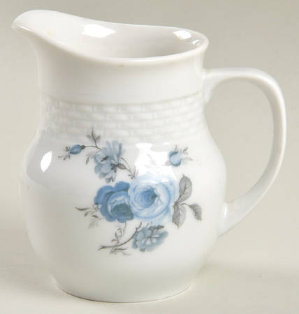 Evensong Creamer