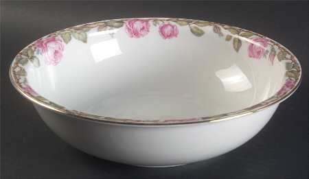 The Wakefield 9" Round Vegetable Bowl