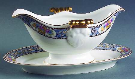 Westchester Gravy Boat with Attached Underplate